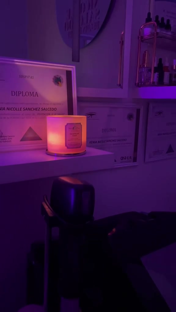 Limpieza facial Anti acné en NSBE Studio